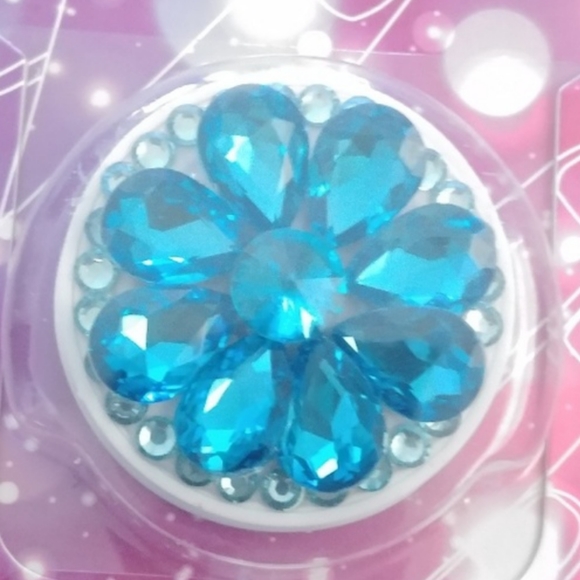 Cellphone 3D Faux Diamond 💎 Jeweled Popsocket - Picture 7 of 7